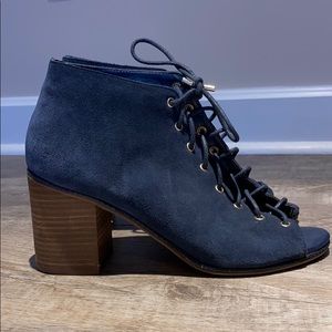 Navy blue wedge open toe heel